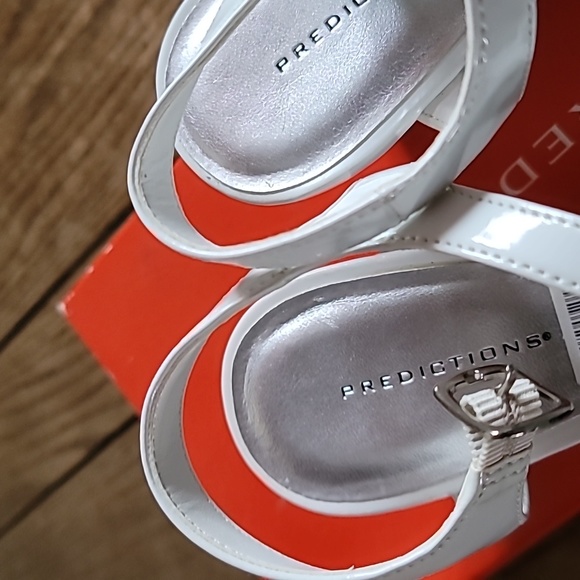 Predictions white open toe 7.5 W - Picture 10 of 12